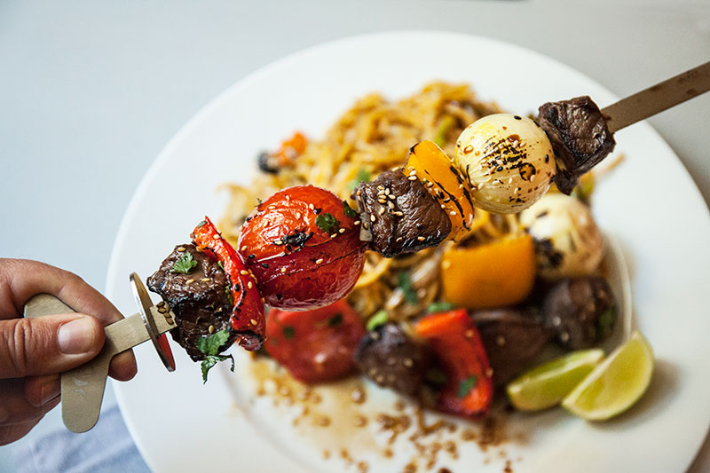 Chinese Beef and Veggie Brochettes